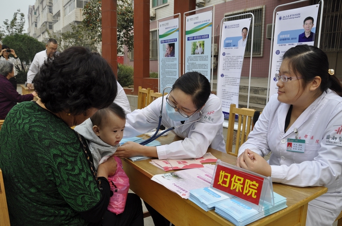 我院参与临淄区卫生系统“健康进万家”活动