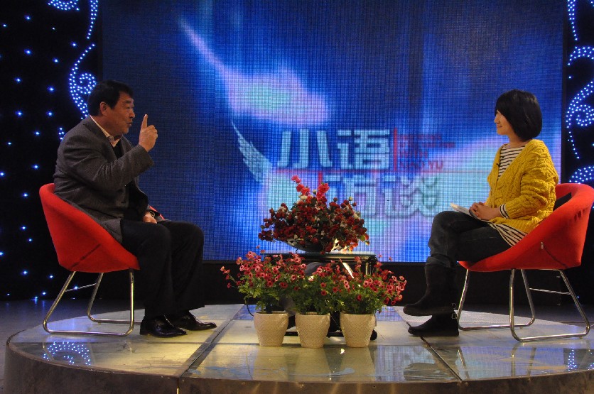 2013年3月2日妇科主任王延国走进淄博电视台《小语访谈》